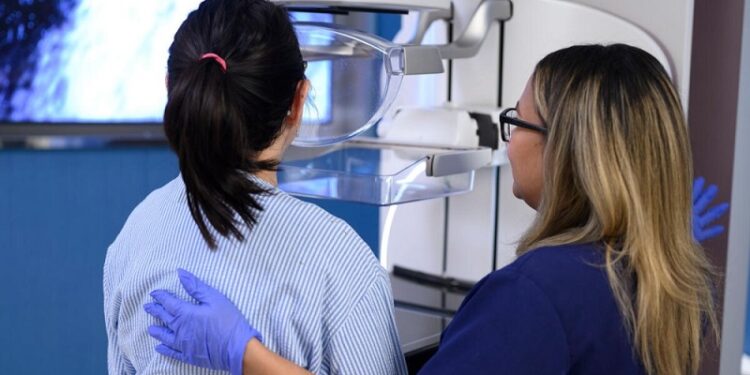 La densidad mamaria afecta el 50% de todas las mujeres