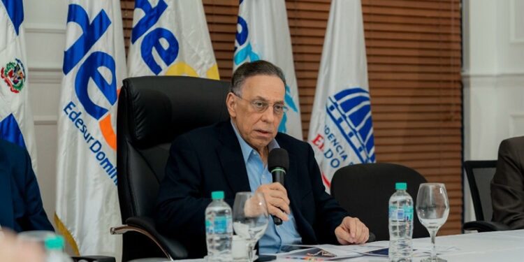 Sistema eléctrico está estable en un 99% tras el paso de la tormenta Melissa, según Celso Marranzini