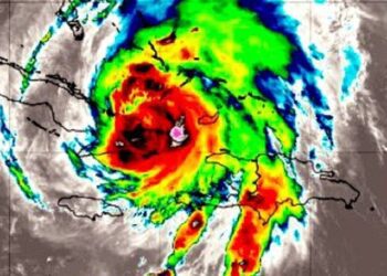 Melissa continúa moviéndose sobre el Este de Cuba