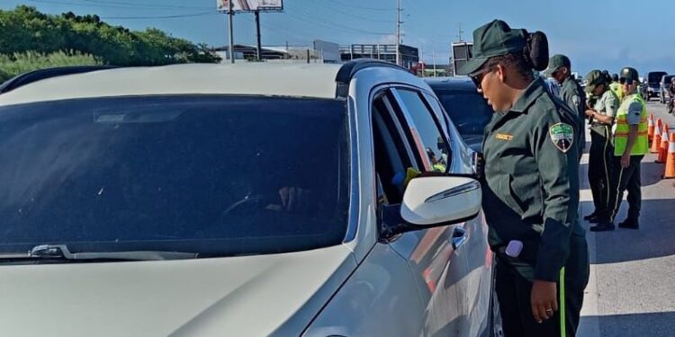 Veinticuatro conductores dan positivos en operativo de alcoholimetría