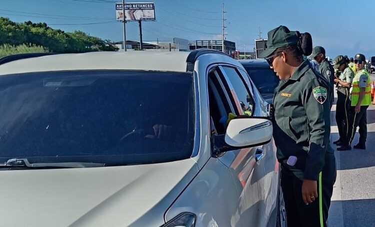 Veinticuatro conductores dan positivos en operativo de alcoholimetría