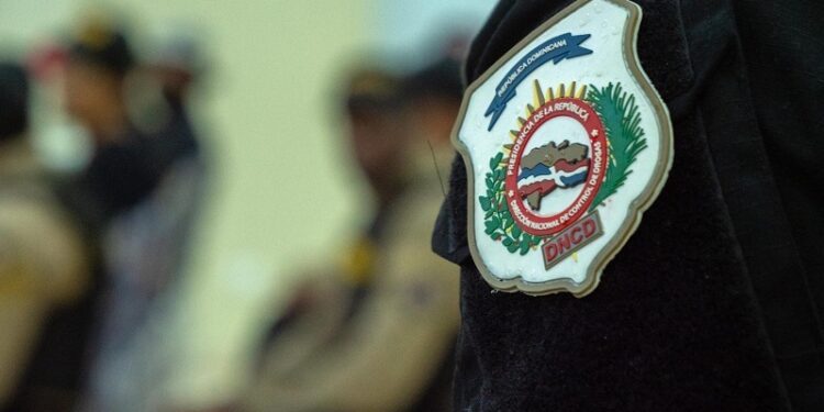 Arrestan a dos hombres y ocupan más de 7.000 gramos de cocaína