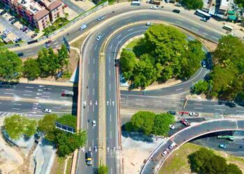 Presidente Abinader inaugura paso a desnivel 27 de Febrero–Isabel Aguiar