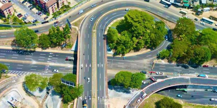 Presidente Abinader inaugura paso a desnivel 27 de Febrero–Isabel Aguiar