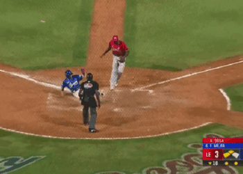 Licey gana con lanzamiento descontrolado