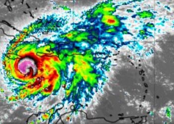 Melissa se convierte en un huracán categoría 3