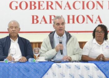 Presidente evalúa daños por el huracán Melissa y dispone soluciones integrales en Ocoa y Barahona