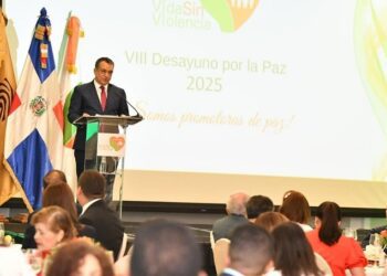 Presidente de la JCE llama a ejercer masculinidad responsable y educar sin violencia