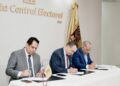 JCE y EMDOC firman contrato para suplir equipos, materiales y servicios para la nueva cédula