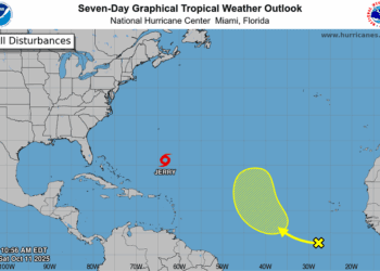 Onda tropical al sur-suroeste de las Islas de Cabo Verde produce amplia área de aguaceros