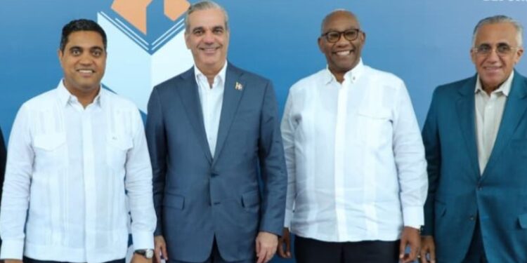 Presidente Abinader encabeza inauguración de Juegos Deportivos Universitarios 2025