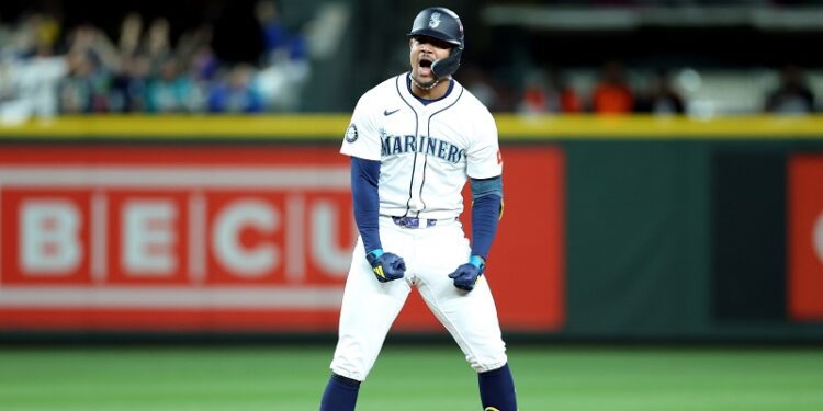 ¡Juliooo! Rodríguez respondió a la hora cero y Seattle igualó la SDLA