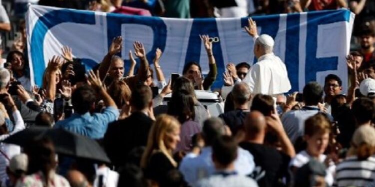 León XIV: Renovar la educación desde la interioridad, la unidad, el amor y la alegría