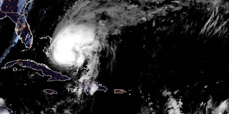 En curso en las Bahamas, vientos dañinos, lluvias, inundaciones y marejada ciclónica