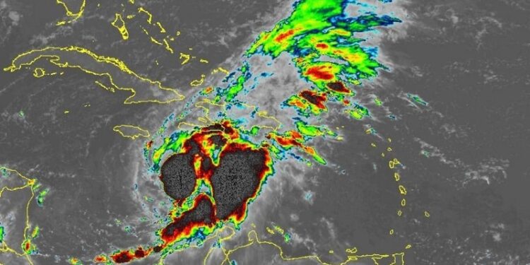 Tormenta Melissa continuará generando abundantes lluvias en el país