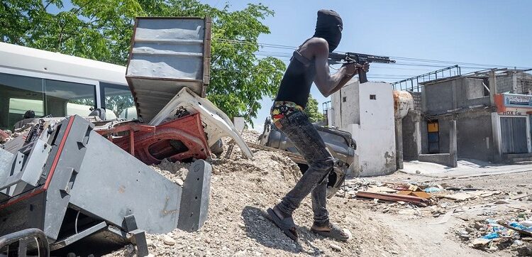 Haití: La mitad de los miembros de las bandas armadas son niños, algunos de solo diez años