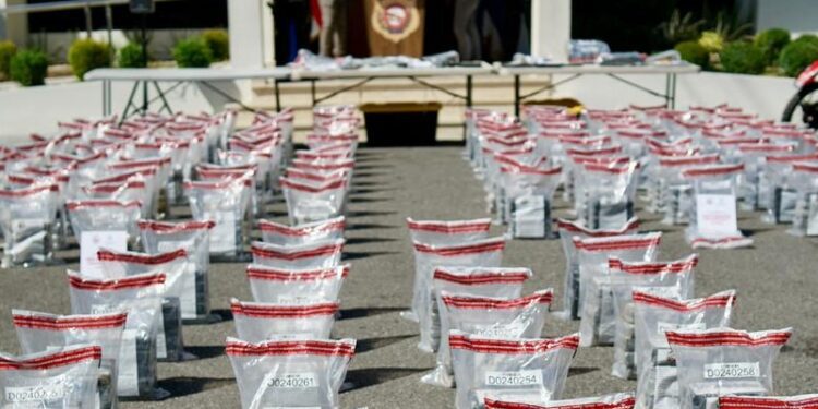 Ministerio Público y DNCD ocupan 643 paquetes de cocaína en Operación Leopardo