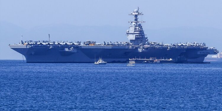 EE.UU. envía el grupo de ataque liderado por el portaviones Gerald R. Ford a la zona del Comando Sur