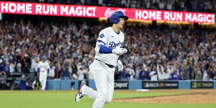¡¿Tres HR como lanzador?! Ohtani hace historia y envía a Dodgers a la Serie Mundial