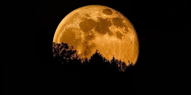 La primera superluna del año se acerca: ¿cómo y dónde verla?