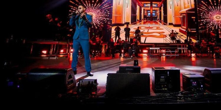 Tony Dize marca su regreso triunfal a Puerto Rico