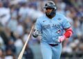 ¡PURO TRUENO! Toronto pone récord con HR seguidos abriendo juego