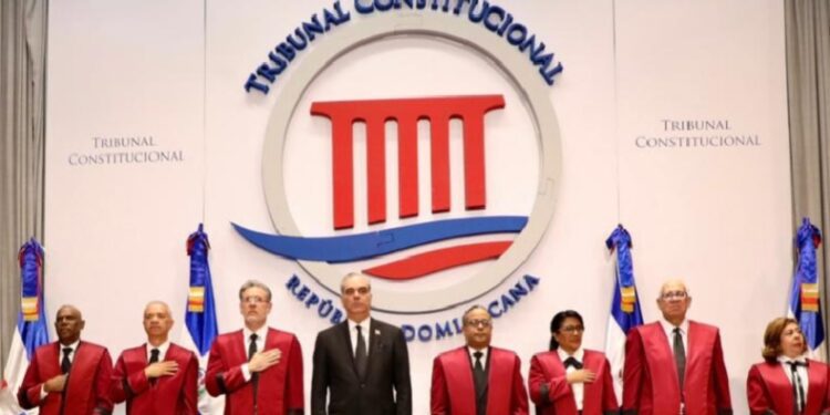 Abinader encabeza audiencia por 181 aniversario de la Constitución 