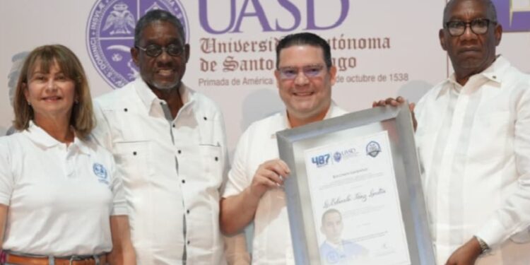 UASD inaugura la 44 edición de los Juegos Tony Barreiro