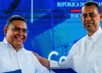 Indotel y Hacienda modernizan sistema de cobros en mercado fronterizo de Dajabón