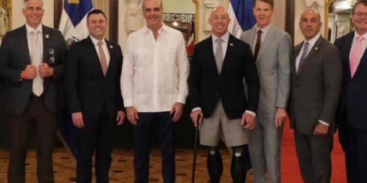 Delegación de congresistas de los Estados Unidos visita la República Dominicana