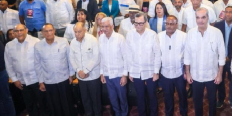 Sector sindical destaca respaldo del presidente Abinader 