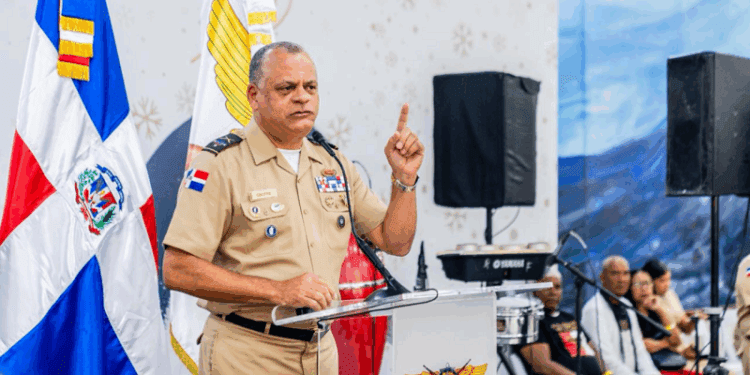 Ministro de Defensa anuncia entrega de más de RD$ 600 millones a militares retirados en 2025