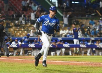 Licey cae ante Estrellas en el Quisqueya