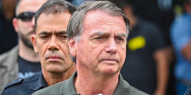Bolsonaro es detenido de forma preventiva por la Policía Federal