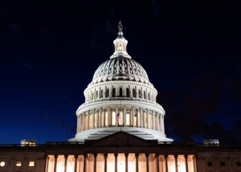 Congreso de EE.UU. da luz verde para finalizar el cierre del Gobierno más largo de la historia