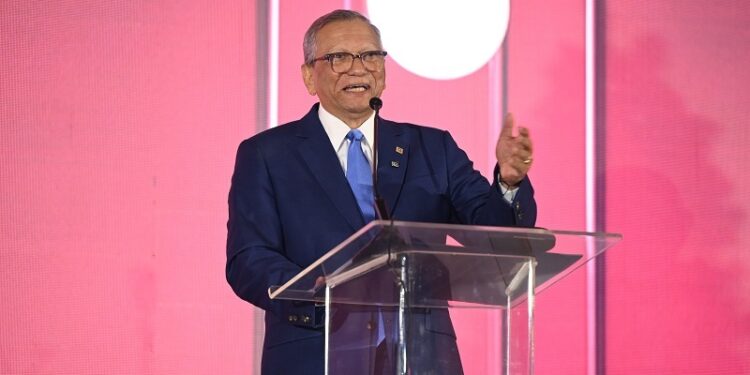 Banreservas lidera créditos bancarios para mujeres con el 42%