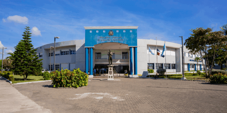 Migración deportó más de 310.000 extranjeros tras intervenciones este año