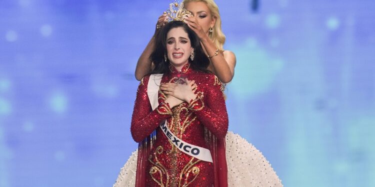 México se lleva la corona de Miss Universo 2025