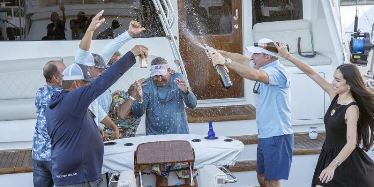 Finaliza con 107 soltadas, Torneo Internacional de Pesca de Aguja Azul