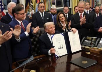 Trump pone fin al histórico cierre del Gobierno de EE.UU.