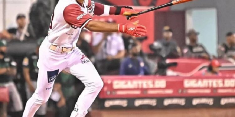 Los Gigantes quiebran su racha negativa y extienden a cinco la de las Estrellas