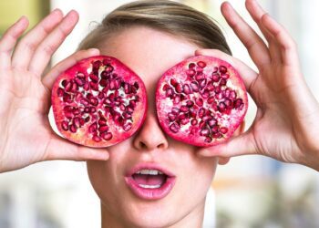 Esta sustancia presente en granadas y frutos secos puede revertir el envejecimiento inmunológico