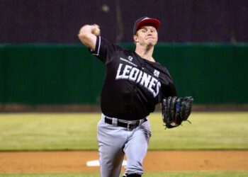 Grant Gavin apaga el brillo de las Estrellas en triunfo de Leones que empatan en la cuarta posición