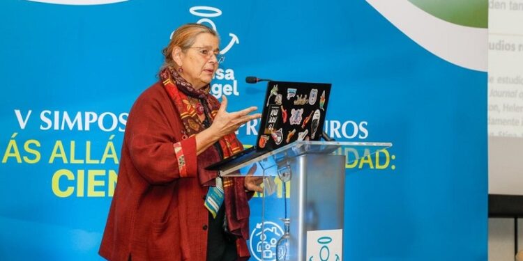 Especialistas tratan sobre el cuidado integral del recién nacido prematuro