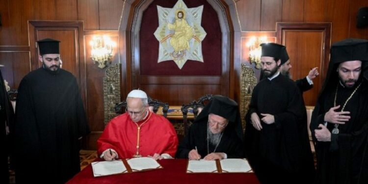 León XIV y Bartolomé: nunca usar el nombre de Dios para justificar guerras y violencia