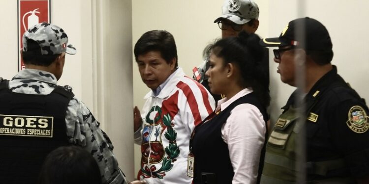Condenan al expresidente peruano Pedro Castillo a 11 años de prisión