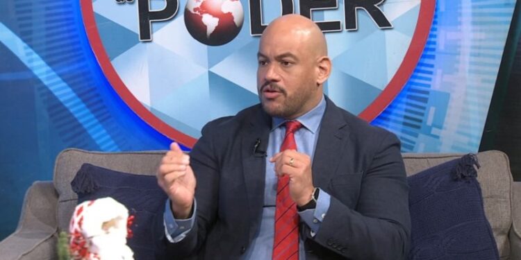 Virólogo Robert Paulino vaticina probable pico alto de influenza en diciembre y enero