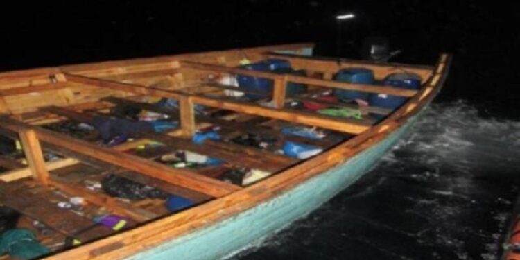 10 años de cárcel a capitán de yola que intentó llevar 20 personas ilegalmente a Puerto Rico