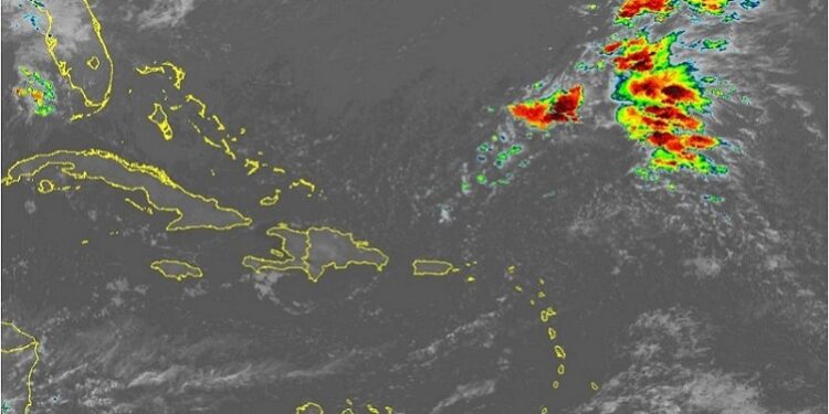 Ambiente mayormente soleado, chubascos aislados este martes