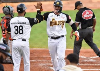 Águilas Cibaeñas blanquean a los Toros y los limitan a un solo hit